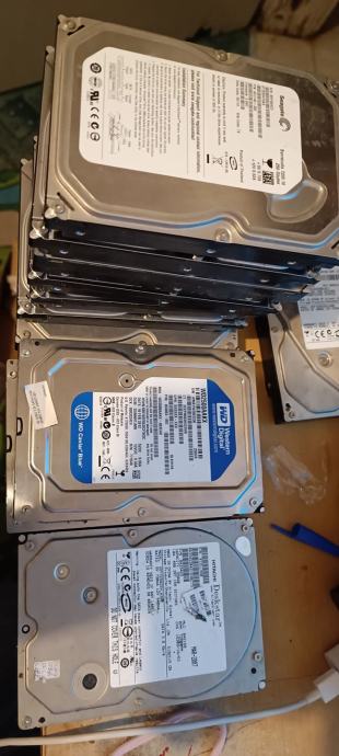 250GB HDD Seagate,WD,Hitachi-komplet