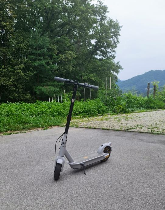 Segway Ninebot Max G30LE II električni skiro