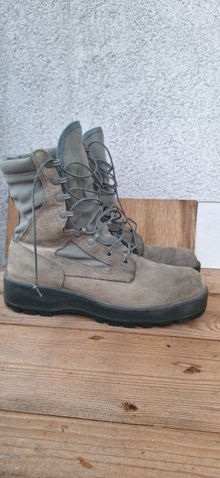 Wellco Air Force TW Combat Boots US 11,5

Vodotesni  VOJAŠKI ŠKORNJI