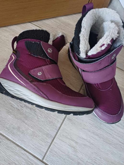 Jack Wolfskin zimski čevlji vel 33