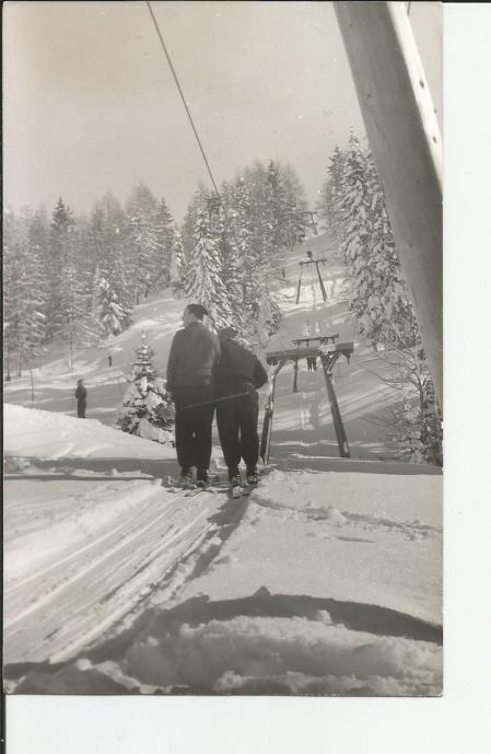 SMUČARSKI DOM NAD JESENICAMI - ČRNI VRH