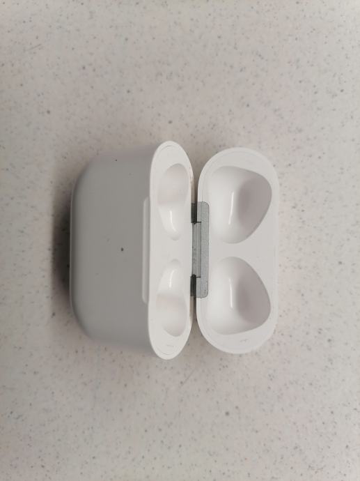 Apple air pods 3 polnilec