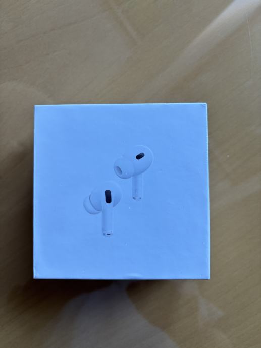 Apple AirPods Pro 2 slušalke