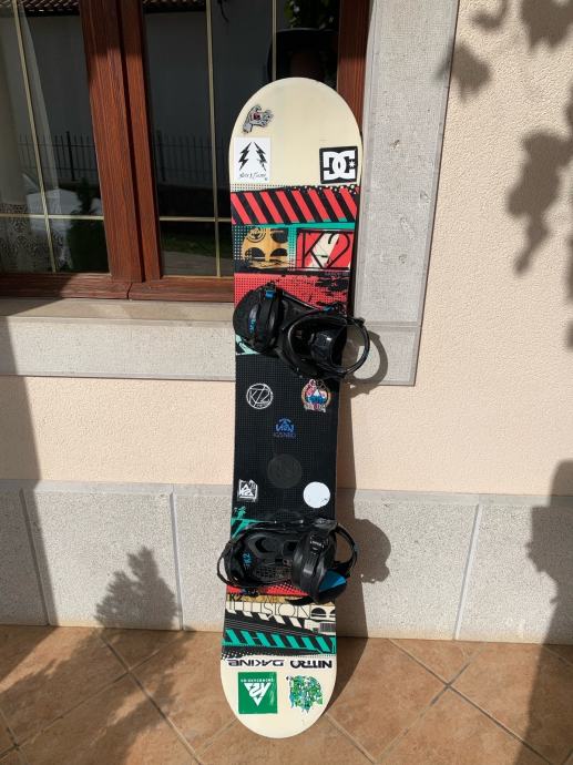 Snowboard K2 illusion 155 regular + vezi K2 Indy L