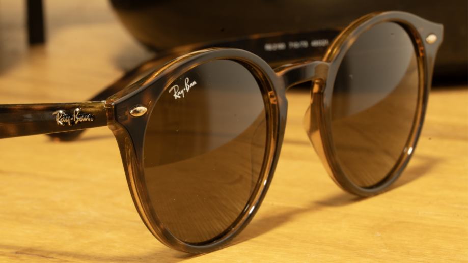 Ray Ban očala kot nova - RB2180