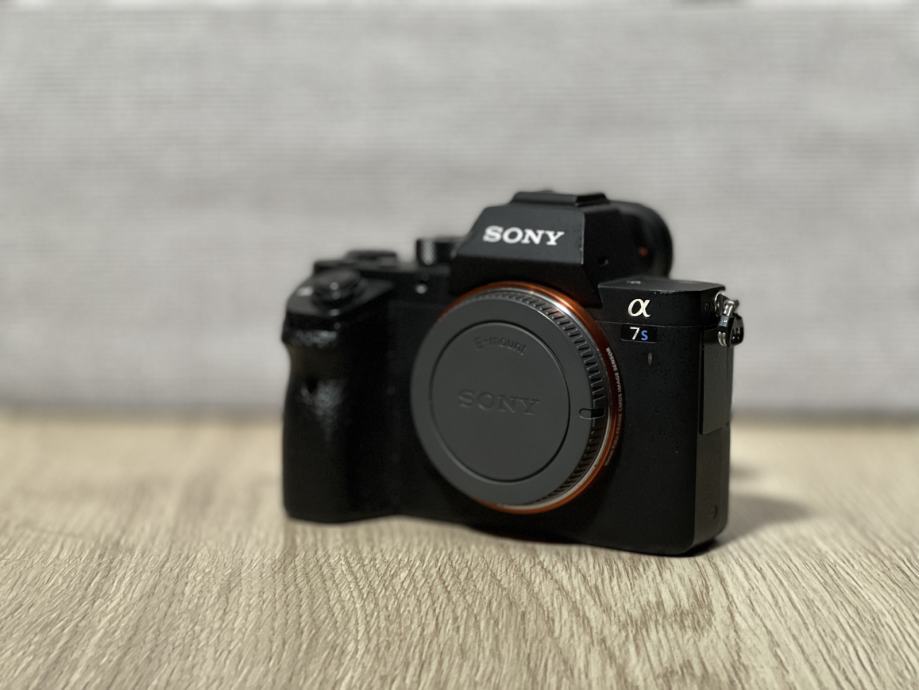 Prodam Sony Fotoaparat α7S II, ILCE7SM2, ILCE-7SM2, A7S 2, α7SII, α7S2