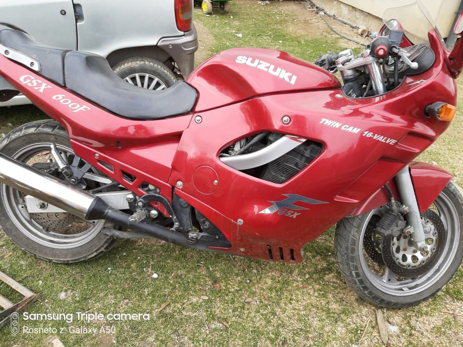 Suzuki Gsx 600 cm3, 1991 l.