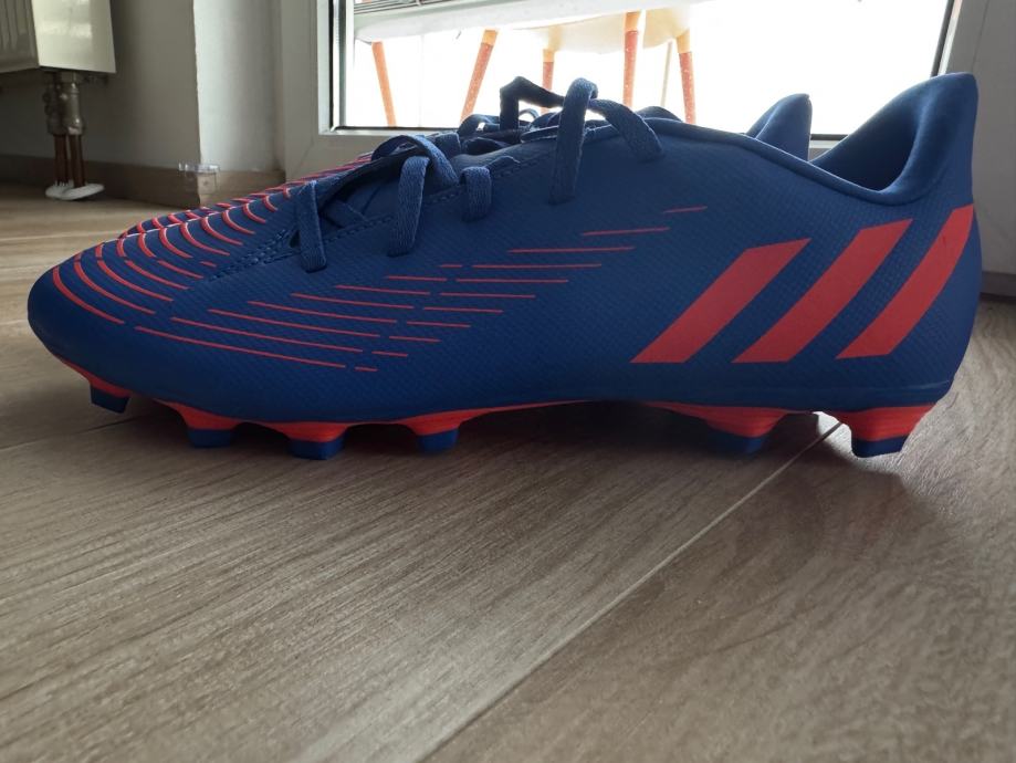 Čevlji za nogomet Adidas Predator Edge4 št.45