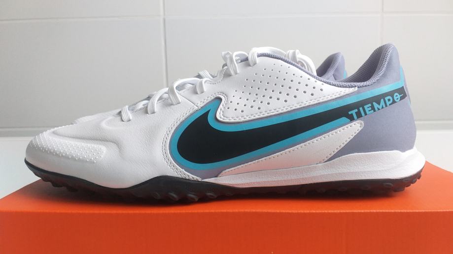 NOVI Nike Tiempo Legend 9 Academy TF nogometni copati (št. 43)