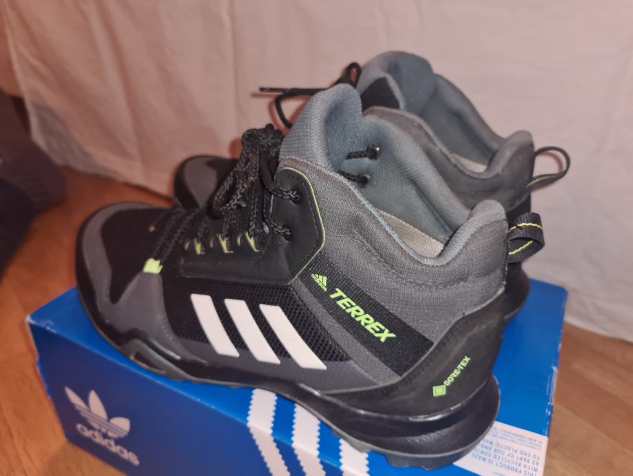 adidas terrex gtx mid