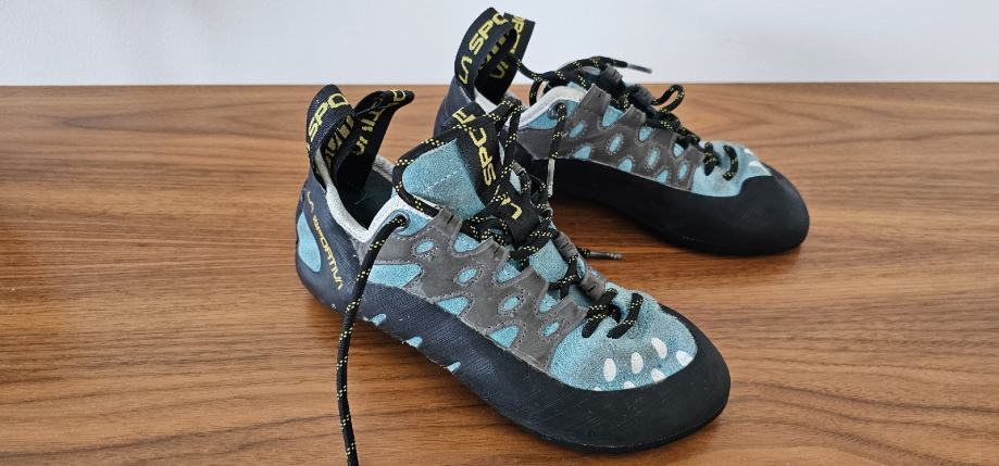 Plezalke La Sportiva Tarantulace št. 35,5