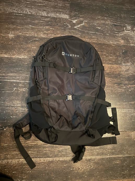 Burton Dayhiker 30l