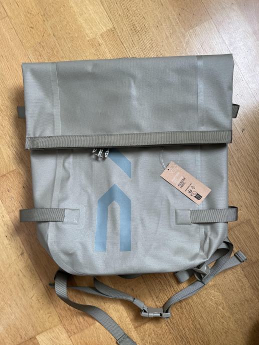 NOV vodoodporni nahrbtnik znamke Quadra Bags