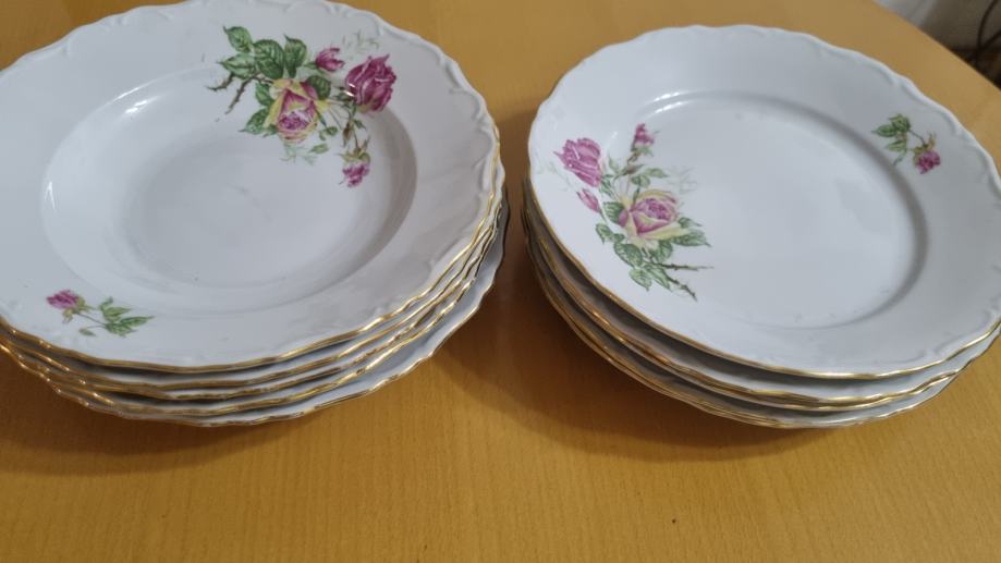 Komplet porcelanastih  krožnikov Titov Veles