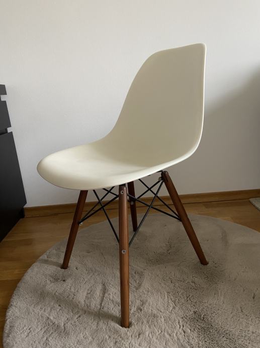 Eames DSW stol, replika, 4 kom