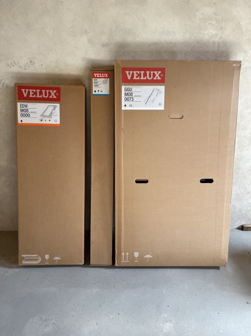 VELUX  STREŠNO OKNO 140x78