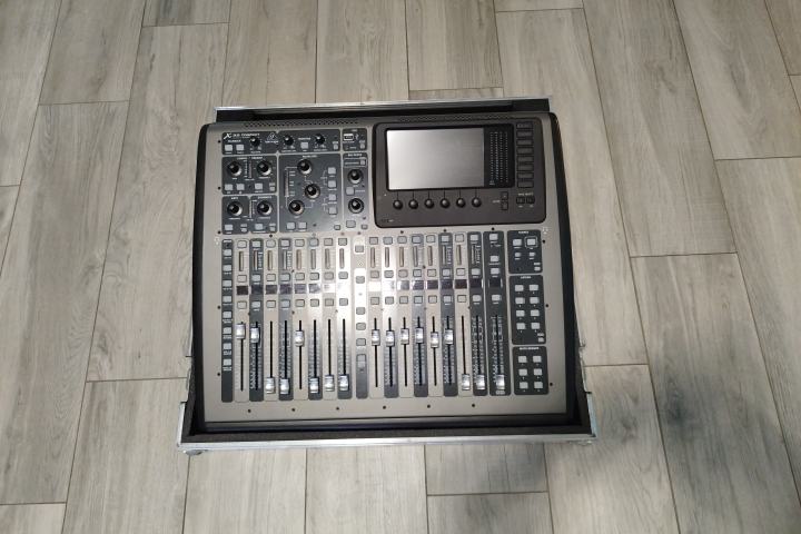 behringer x32 compact