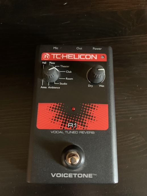 TC-Helicon R1