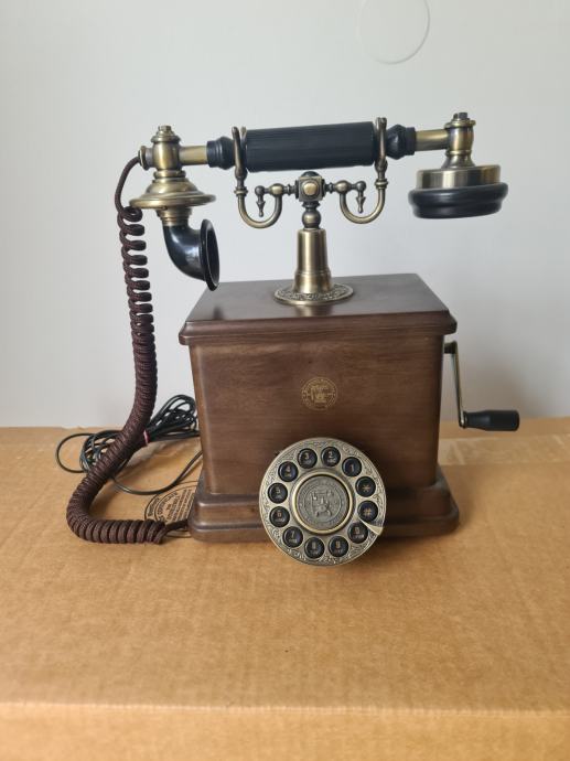 Starinski telefon