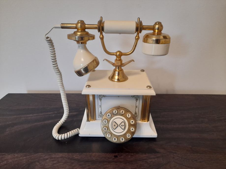 Starinski telefon vintage look REZERVIRANO