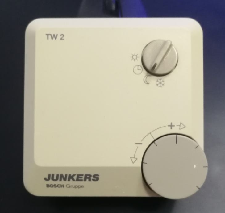 JUNKERS  SOBNI TERMOSTAT TW2