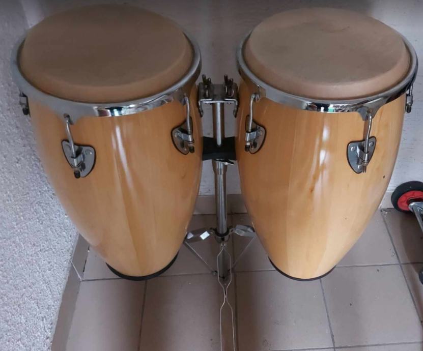 KONGO BOBNI 13+14", komplet s stojalom