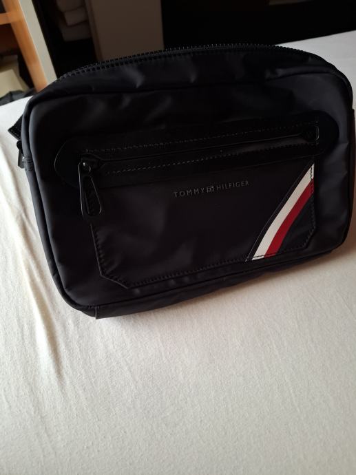 TORBICA TOMMY HILFIGER-ORIGINAL