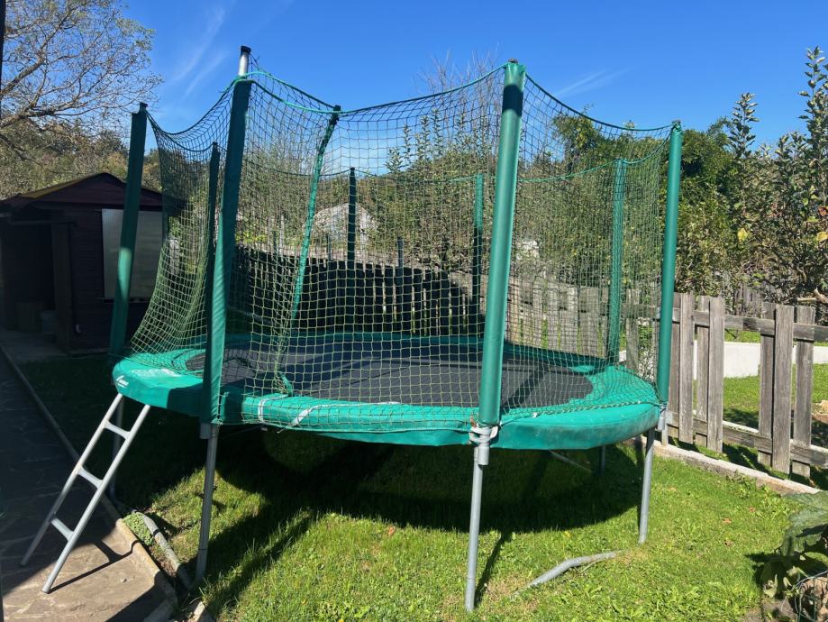 Trampolin Akrobat d360