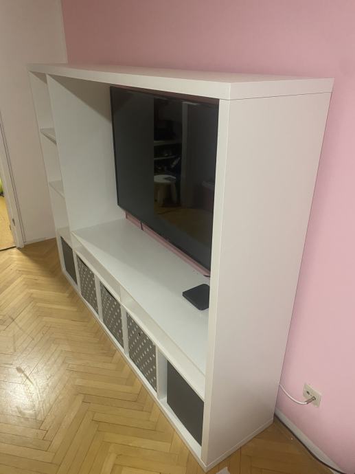 Ikea TV omara / regal Kallax Lapand