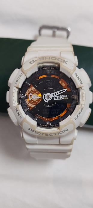 MOŠKA URA G-SHOCK GMA S110CW