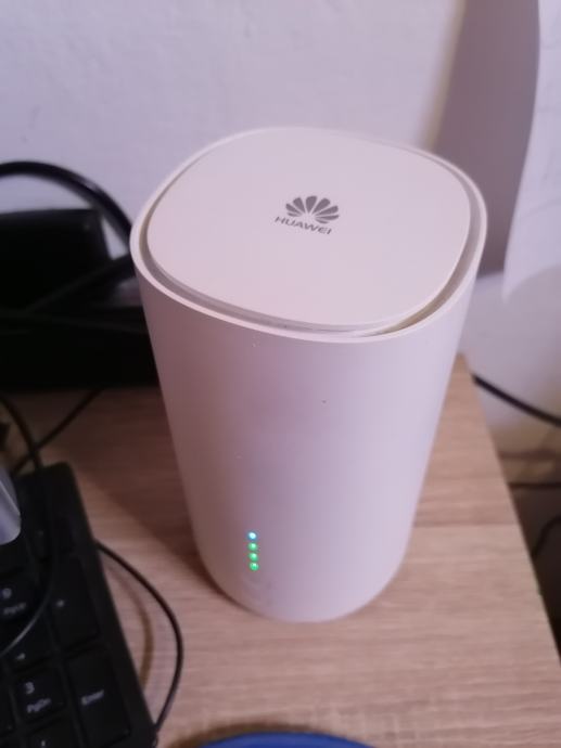 Huawei 4G router B528