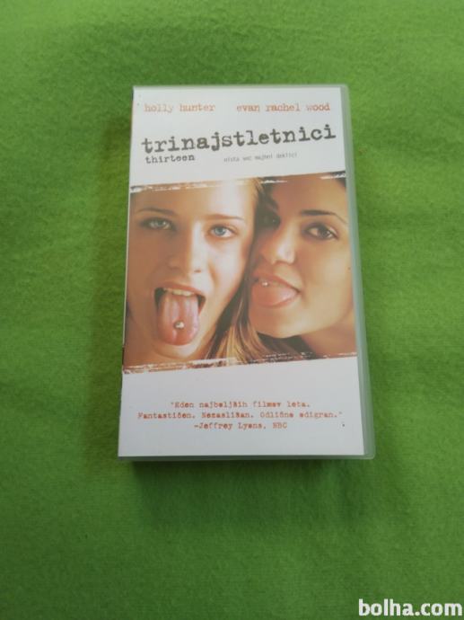 TRINAJSTLETNICI 2004 vhs