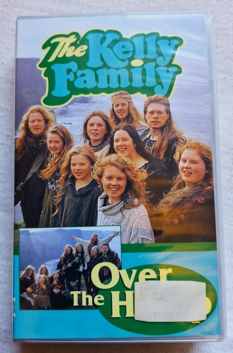 VHS originalna videokaseta The KELLY FAMILY Over the Hump