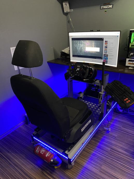 SIMRACING RIG+FANATEC