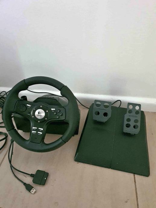 Volan Logitech Driving Force