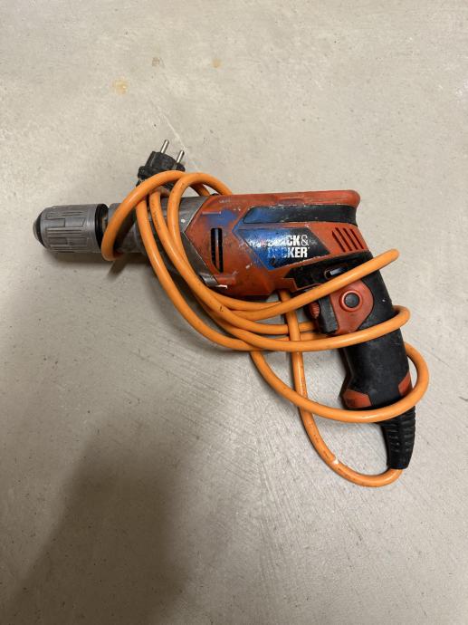 Vrtalnik Black and Decker