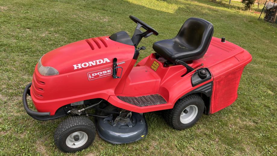 Honda HF 2317 HME 2 valjni GCV 520 OHC 92 cm Tuff Torq K46