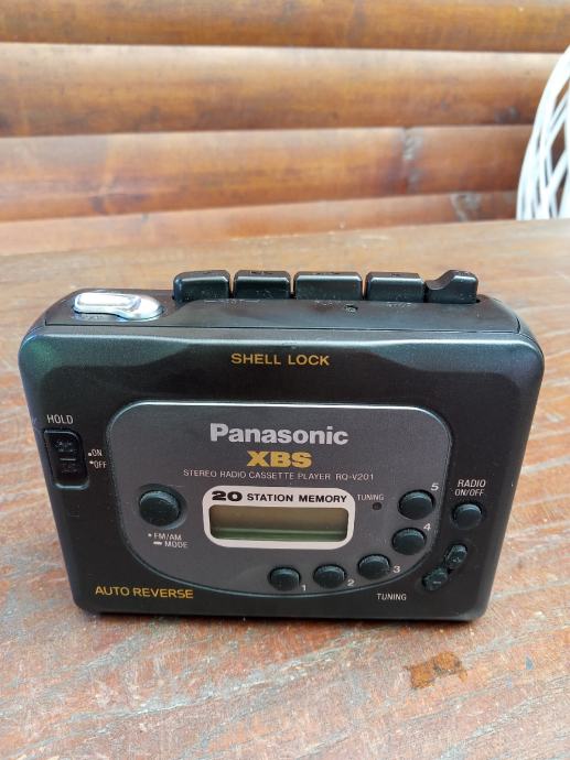 Panasonic ročni radio na kasetni sistem XBS RQ-V201 stereo AmM/FM radi