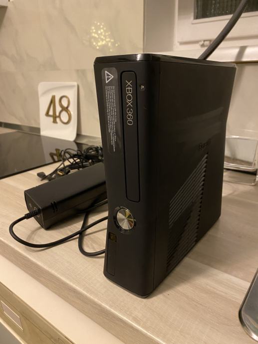 Xbox 360 S 250 Gb 2189