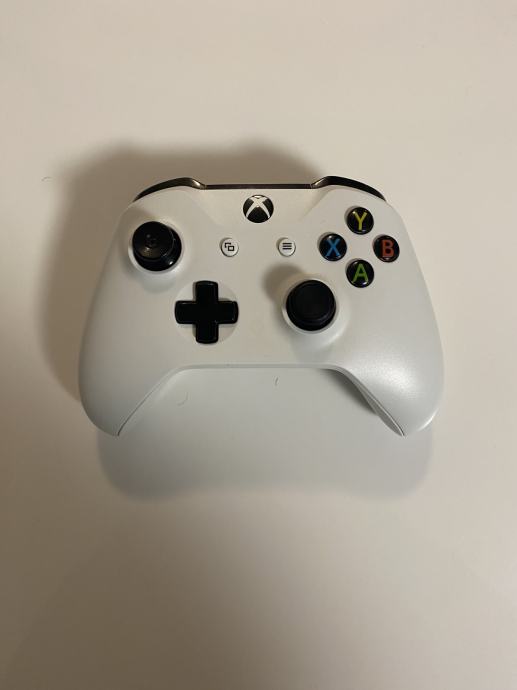 Xbox one + 15 igric