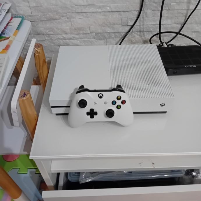 XBOX ONE