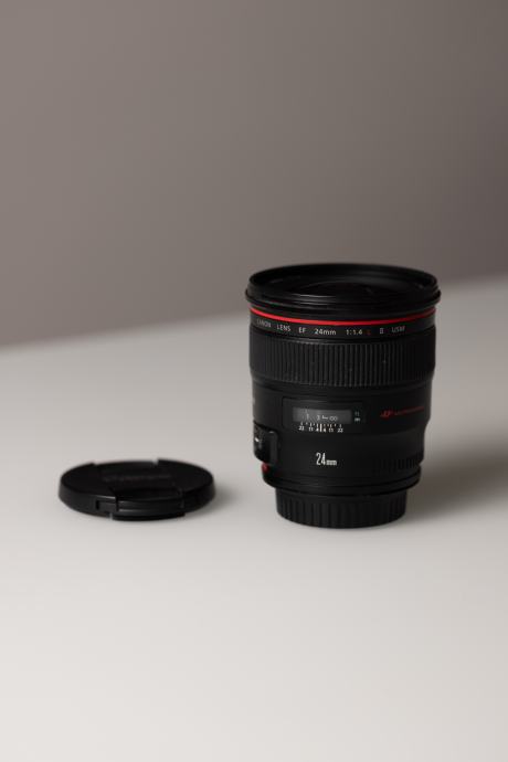 Canon EF 24mm f/1.4L II USM - odlično ohranjen