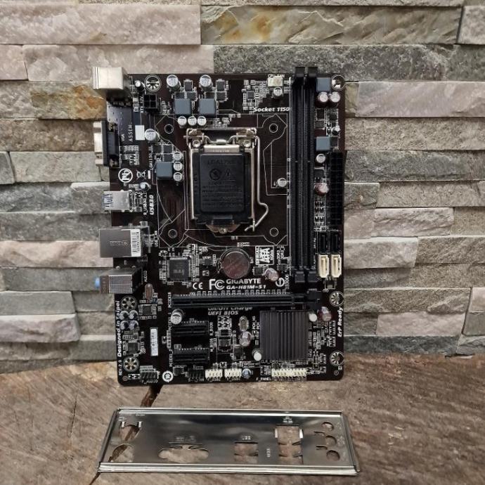 Matična Gigabyte ga h81m-s1,LGA 1150+ Procesor i3 4130+blenda