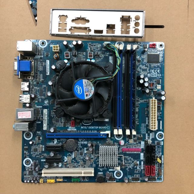Matična  Intel DG55TC,LGA1156+cpu i3 530+cooler+io shield