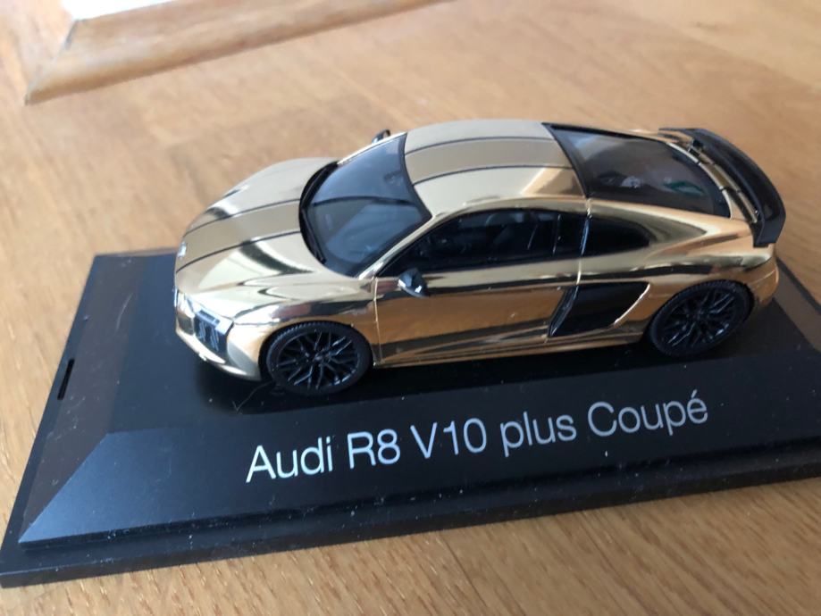 Audi R8 V10 plus Coupe - Herpa 1:43