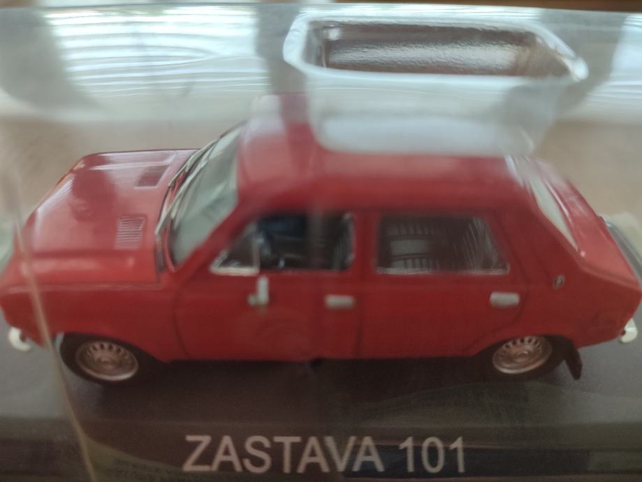 Avtomobilček Zastava 101 stoenka + revija Jugoslavija retro vintage