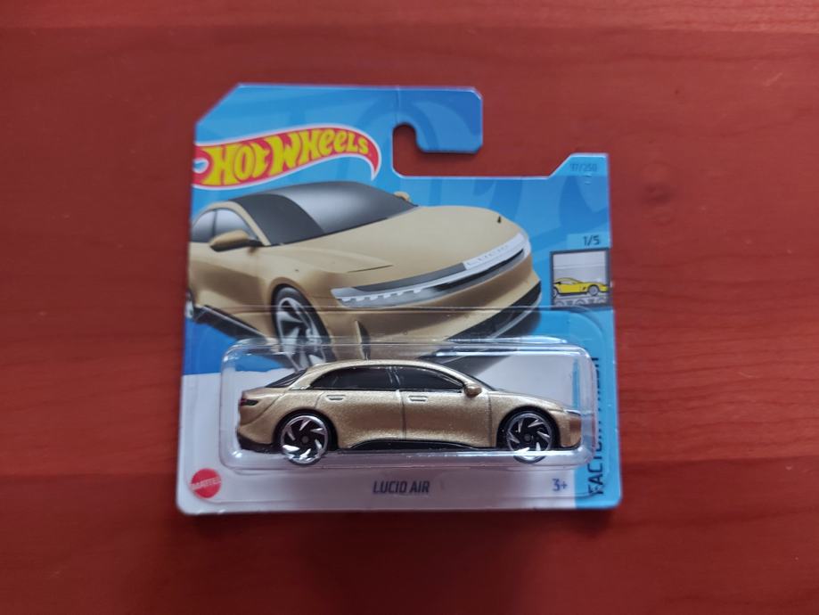 HOT WHEELS LUCID AIR AVTOMOBILČEK MODEL