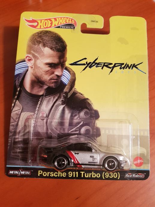 Hot Wheels Premium Cyber Punk Porsche 911 Turbo (930) avtomobilček