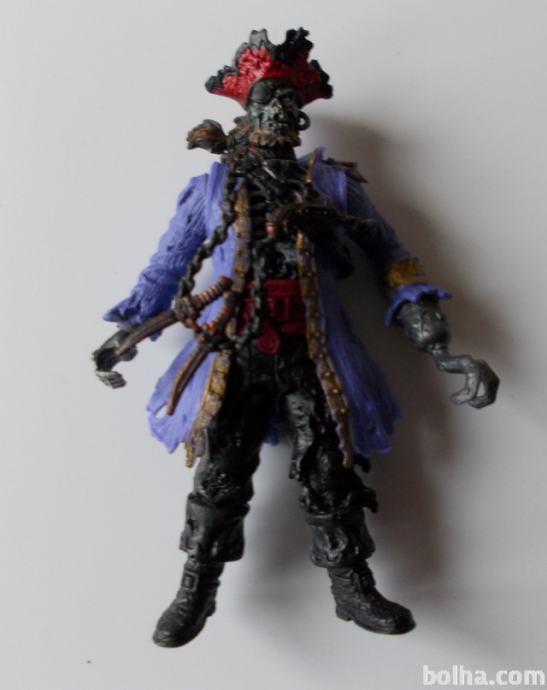 IGRAČA FIGURA PIRATI S KARIBOV 11 CM