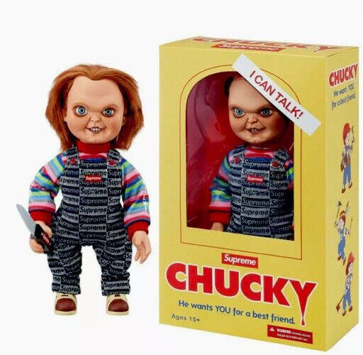 Supreme chucky lutka